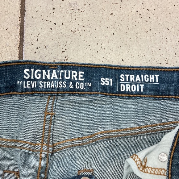 Levi’s,size 32/34 - Picture 8 of 9
